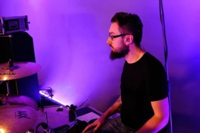 «Это был ад». Игорь Лосик рассказал про мучения, через которые проходит в тюрьме музыкант TorBand Евгений Бурло